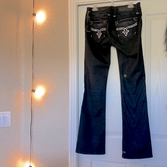 NWT rare Rock Revival jeans size 30” waist with 33” inseam as shown in pic - Picture 2 of 12